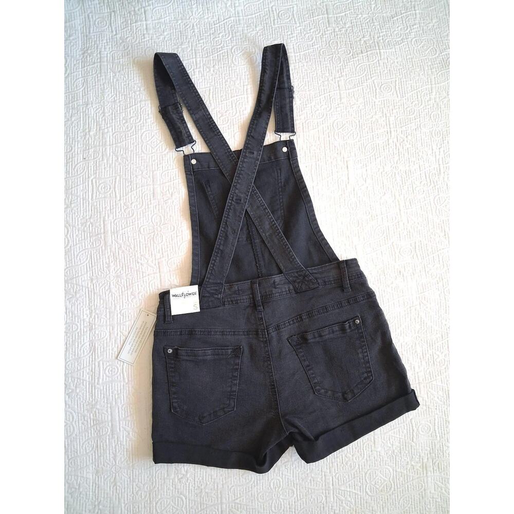 Wallflower Shortall Overall Shorts Cuffed Black Juniors Small 90s Y2K - Picture 2 of 7
